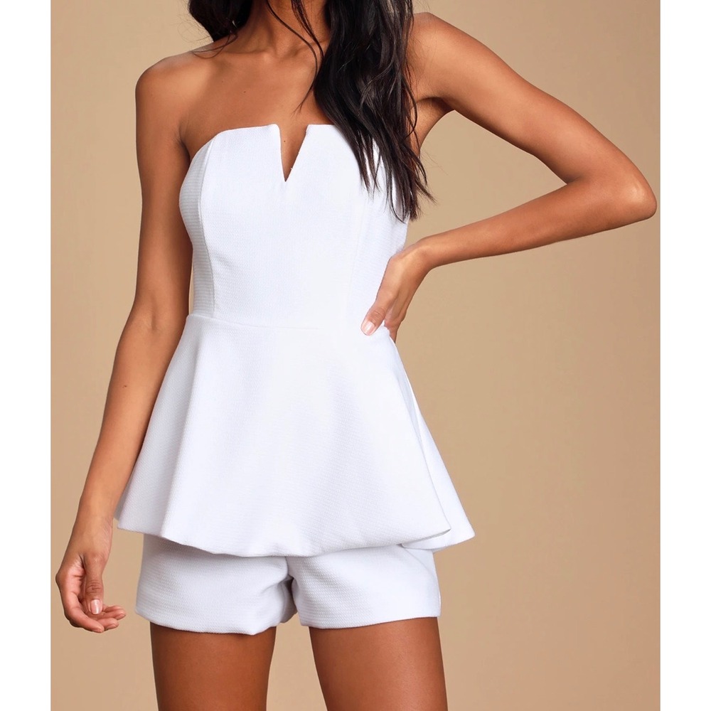 Lulus Where you are White Strapless Peplum Romper Notched Sweetheart Bridal XS - Picture 2 of 9